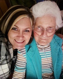 Tonya Hoglen with her grandmother, Robbie Gibson